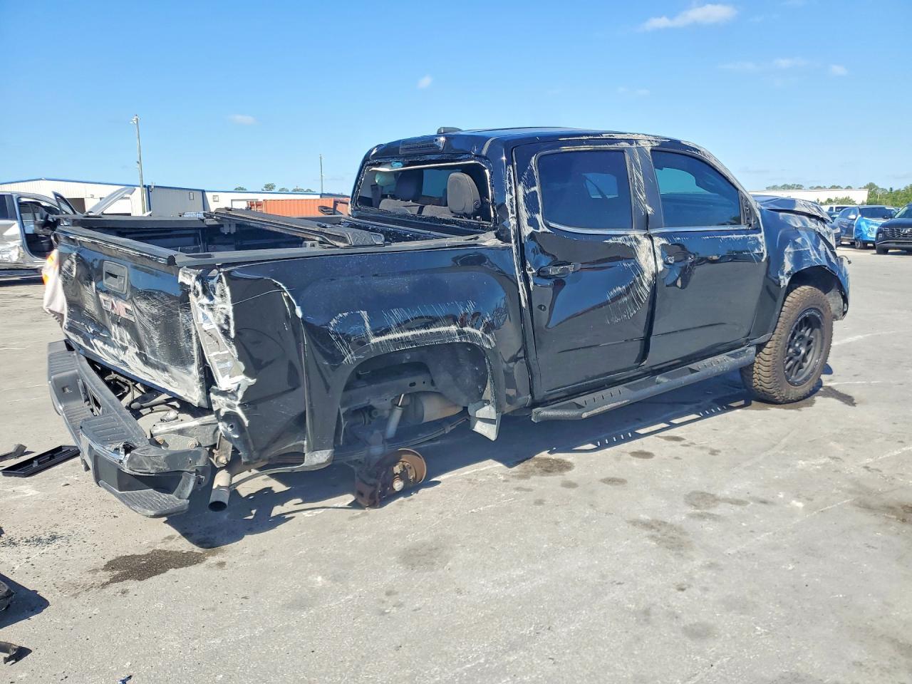 2015 GMC Canyon SLE