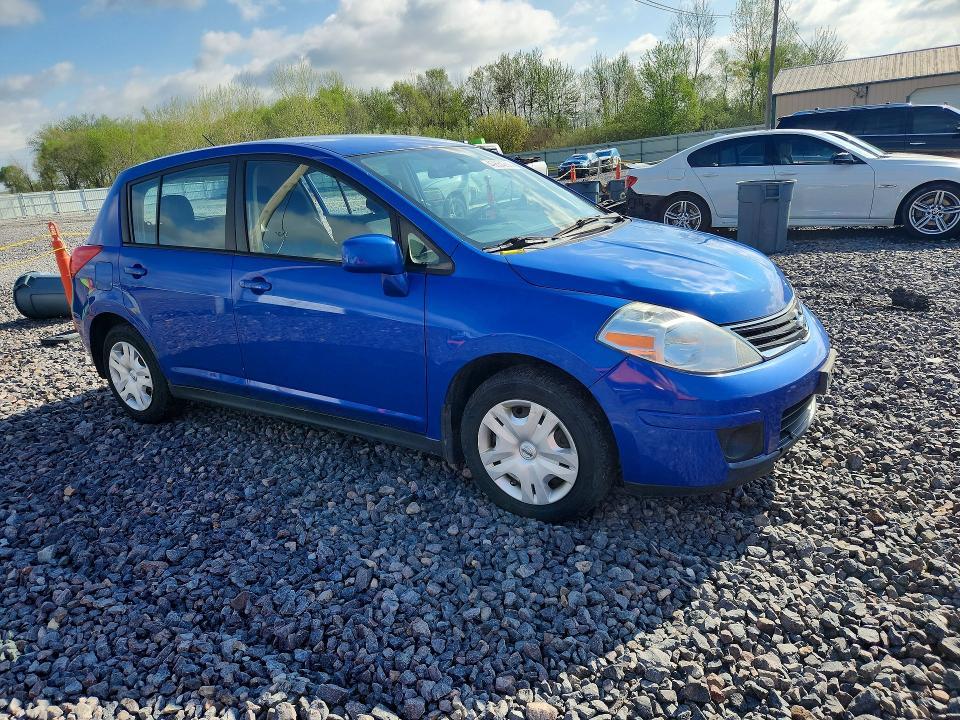 2012 Nissan Versa 1.8 s