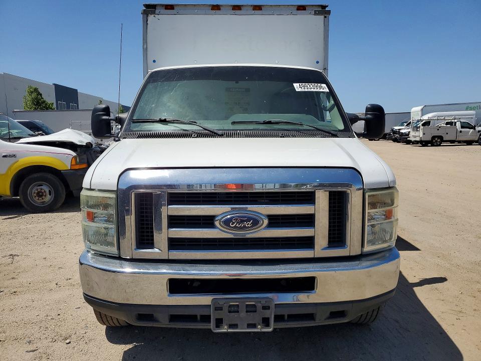 2012 Ford E350 BOX Truck