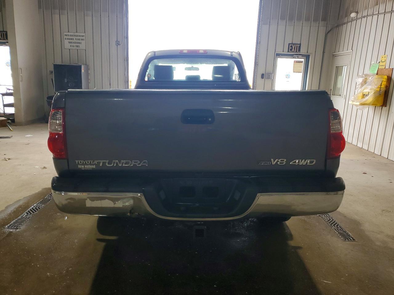 2006 Toyota Tundra Base