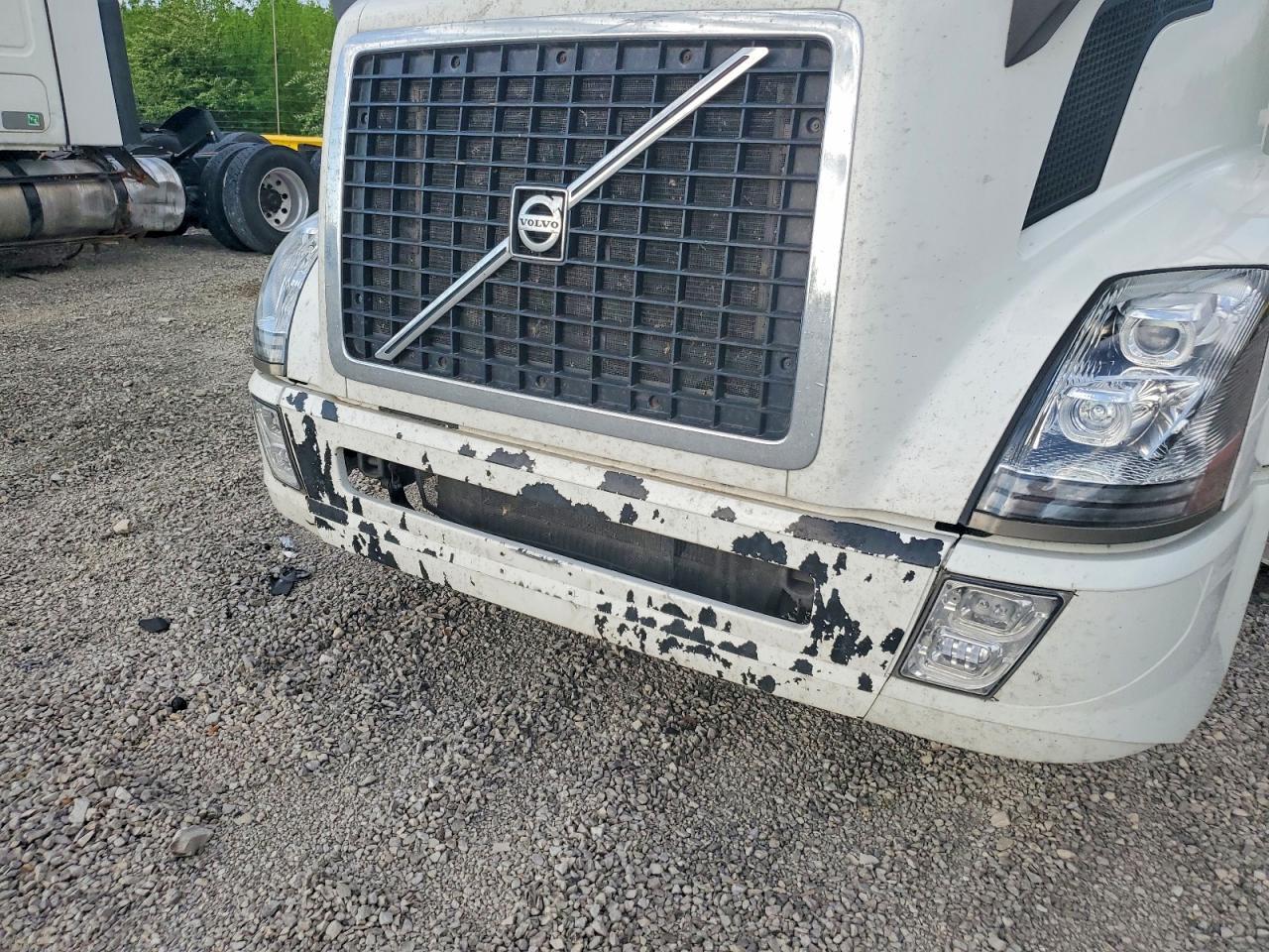 2018 Volvo VN VNL