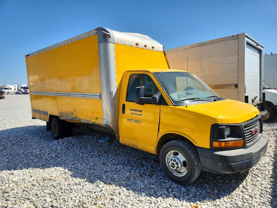 2012 GMC Savana Cutaway G3500