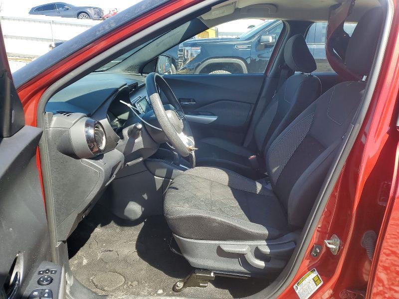 2019 Nissan Kicks sv