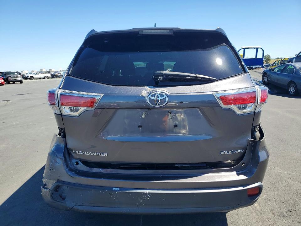 2015 Toyota Highlander xle