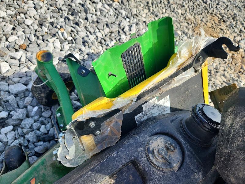 2025 John Deere 850m 54 dk Lawn Mover