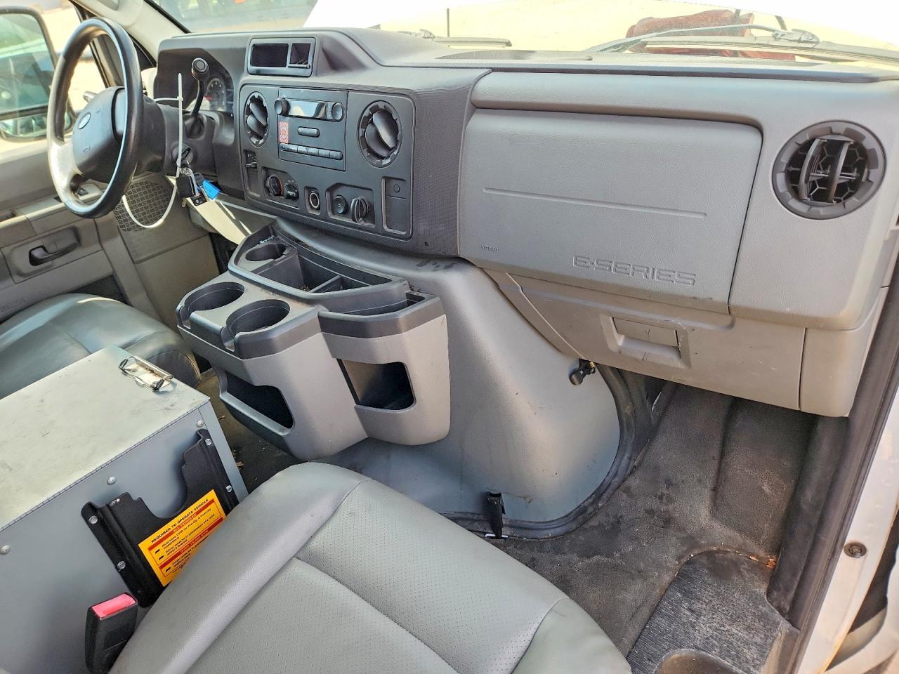 2011 Ford E250 Delivery Van