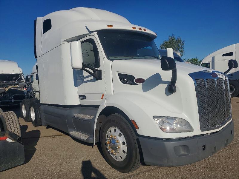 2020 Peterbilt 579