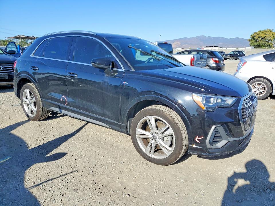 2020 Audi Q3 Premium s Line
