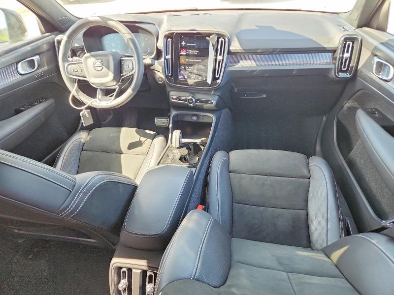 2021 Volvo Xc40 T4 R-design