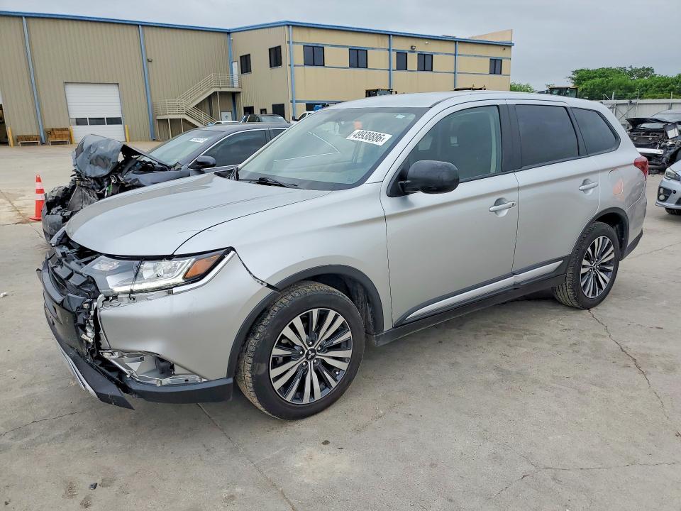 2020 Mitsubishi Outlander es