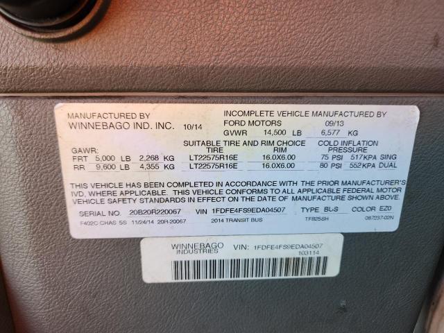 2014 Ford Econoline E450 Super Duty Cutaway Van