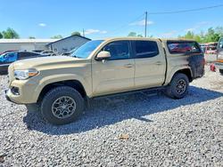 Salvage trucks for sale at Pekin, IL auction: 2018 Toyota Tacoma SR5 V6