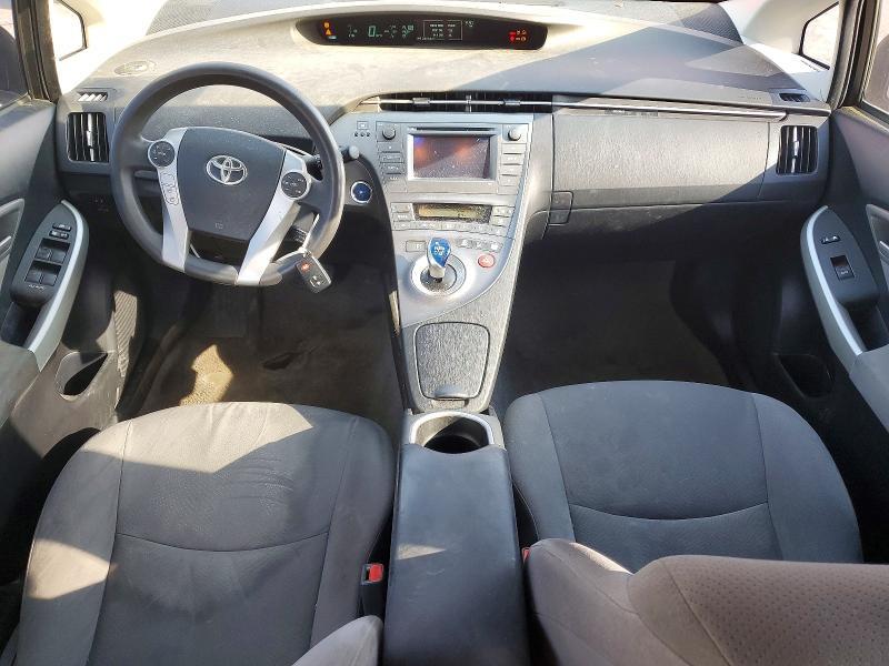 2015 Toyota Prius two