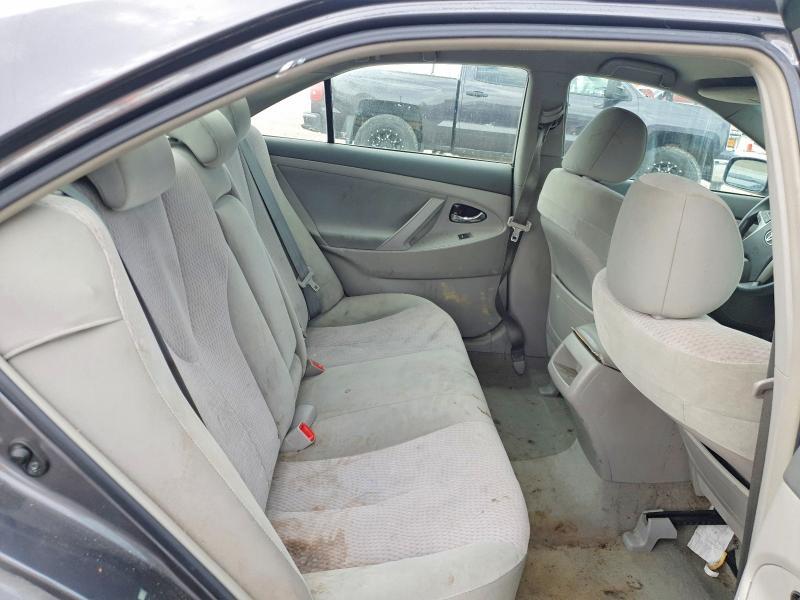2011 Toyota Camry le