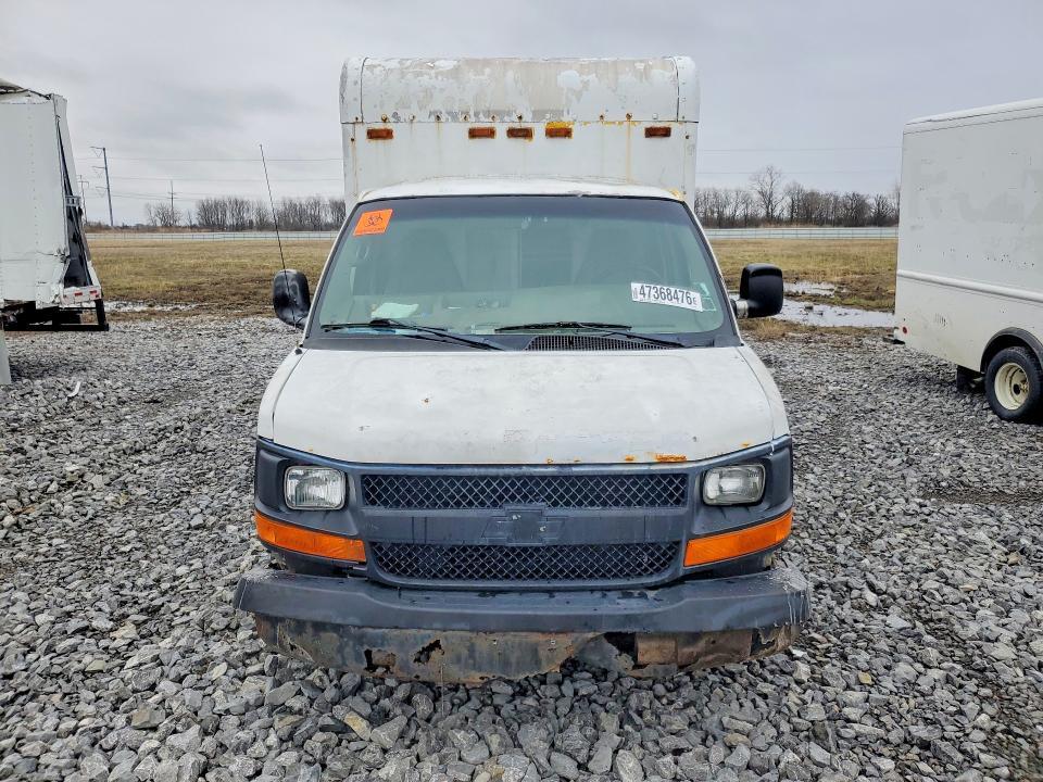 2005 Chev Express G3500
