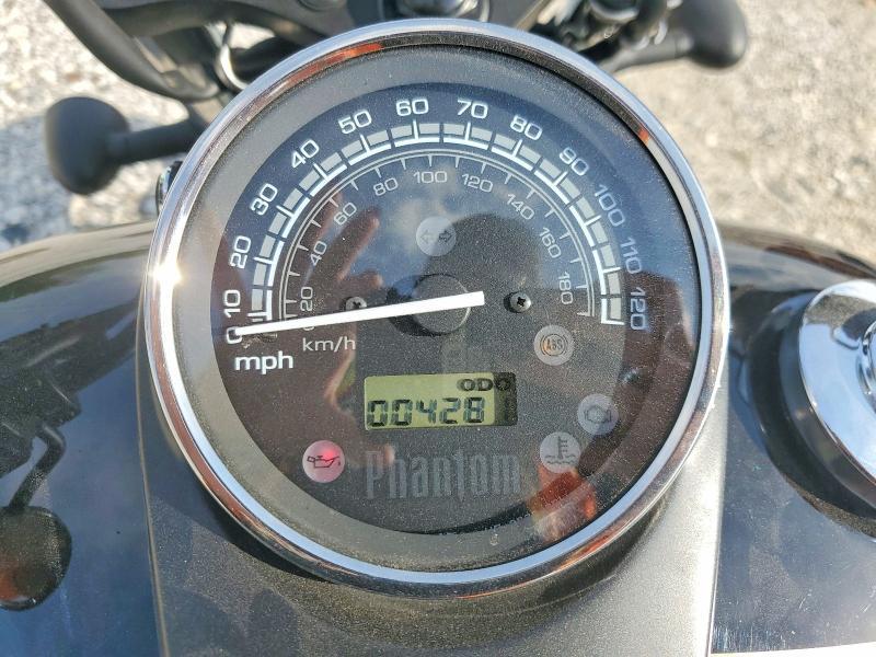 2025 Honda VT750 C2B