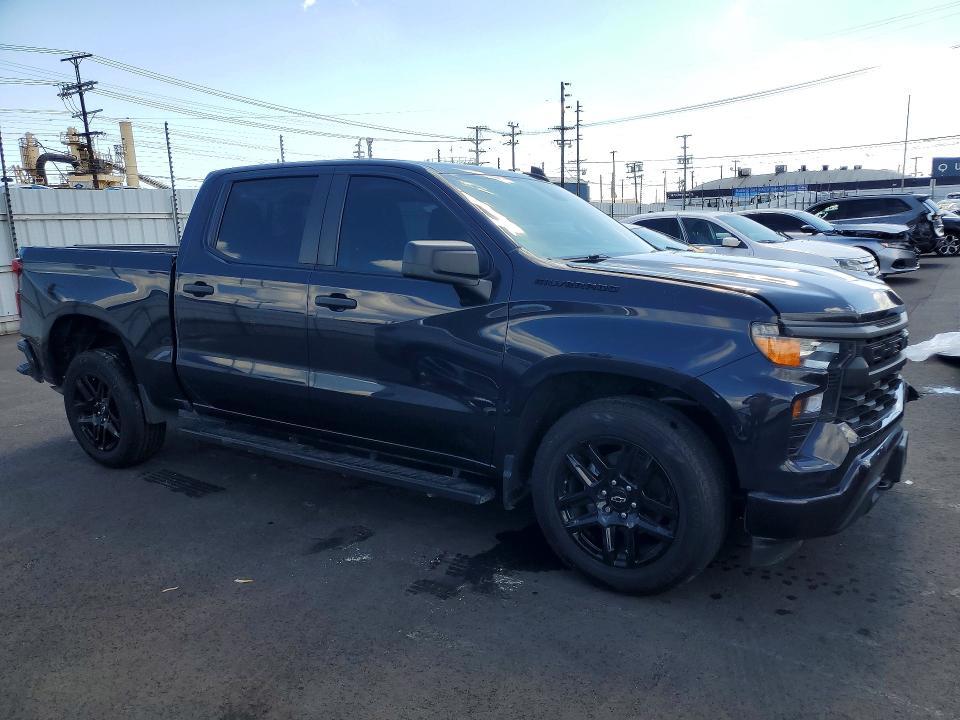 2022 Chevrolet Silverado C1500 Custom