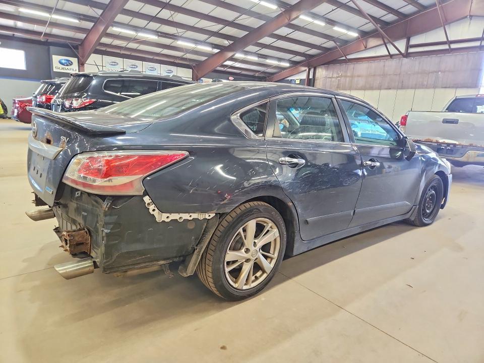 2014 Niss Altima 2.5 sv