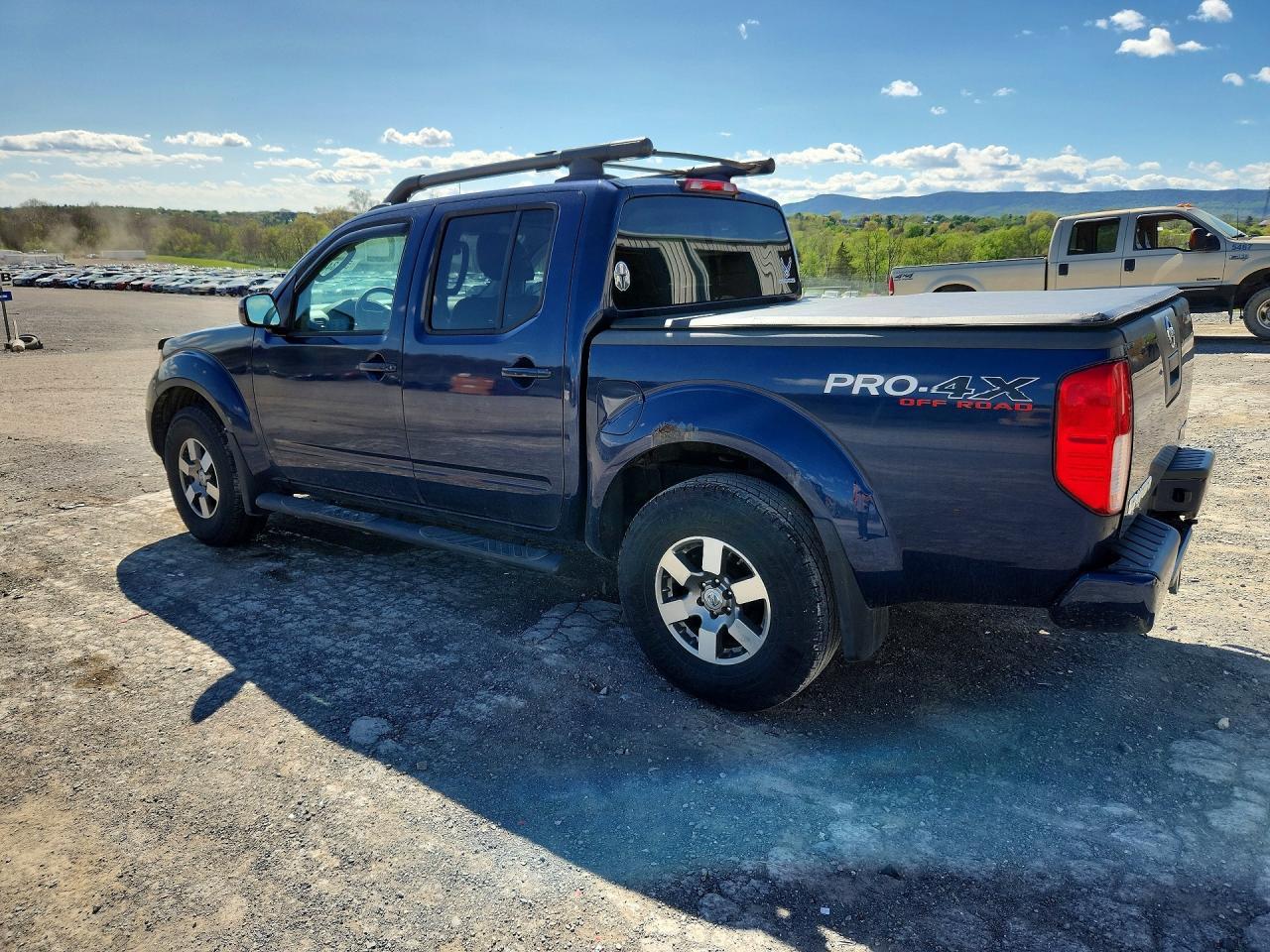 2011 Nissan Frontier S