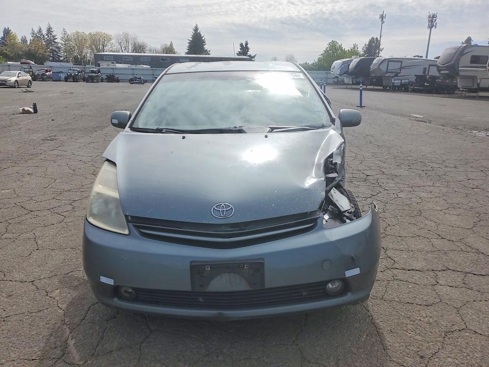 2005 Toyota Prius Base