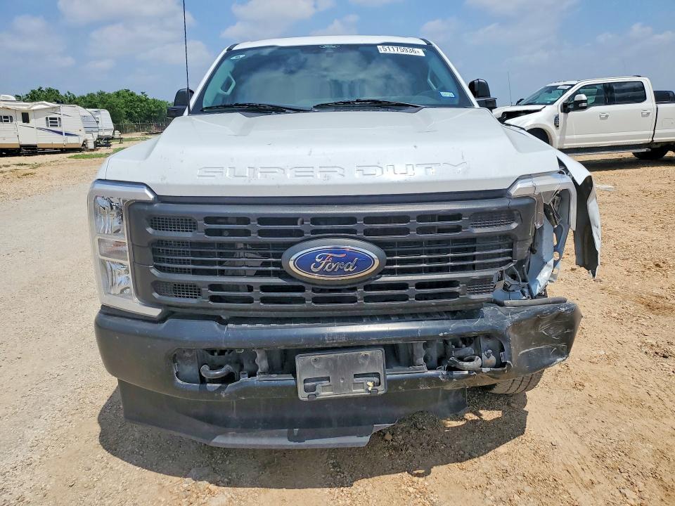 2024 Ford F350 Super Duty