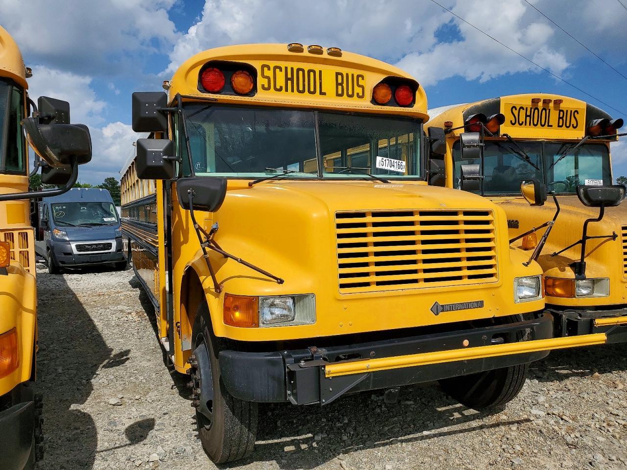 1990 International 3000 3700