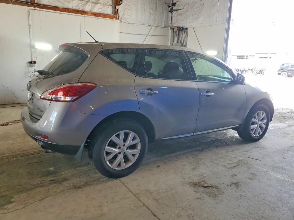 2012 Nissan Murano s