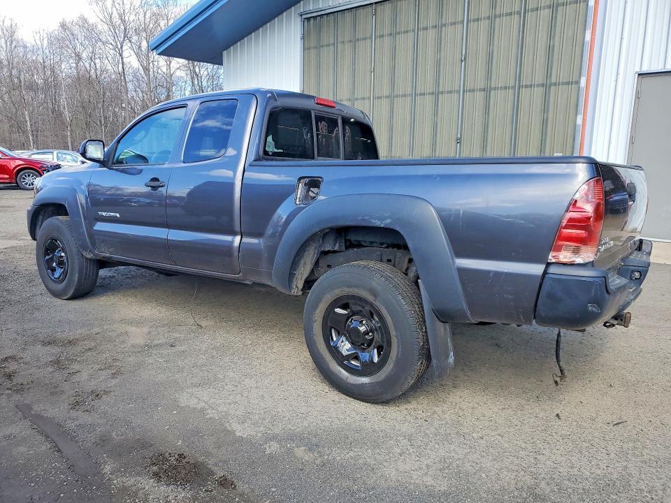 2015 Toyota Tacoma Base