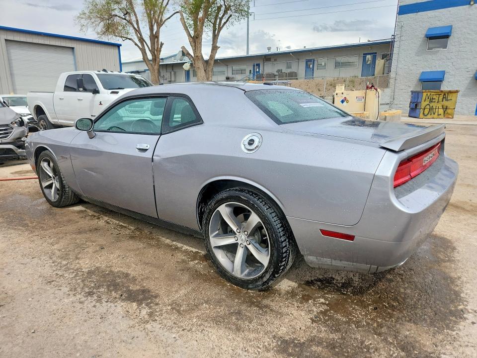 2014 Dodge Challenger sxt
