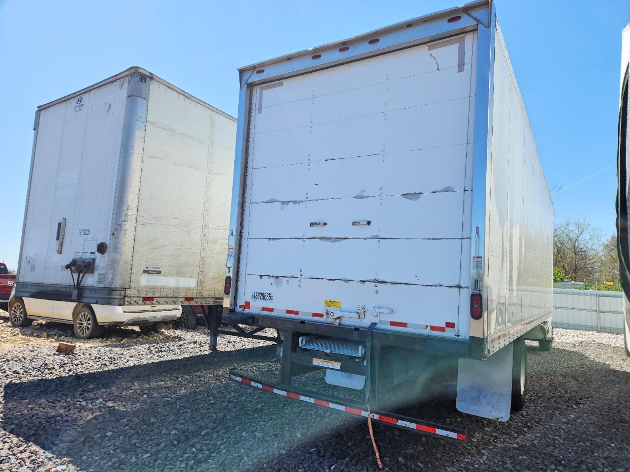 2019 International MV607 BOX Truck