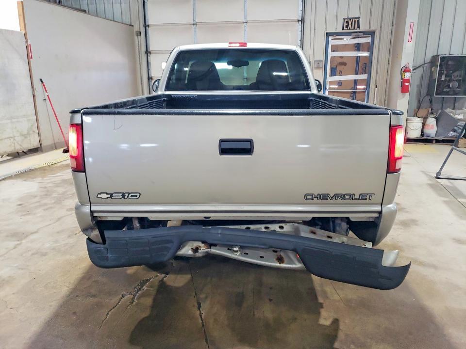 2000 Chevrolet S Truck S10