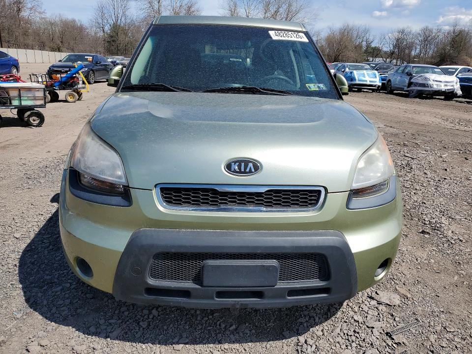 2011 KIA Soul +