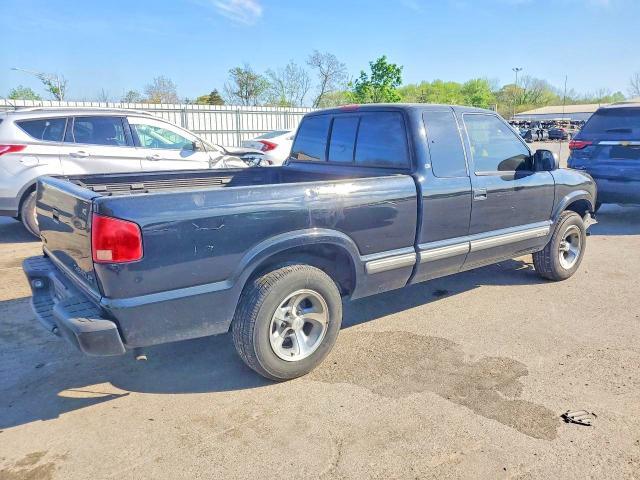 2001 Chevrolet S Truck S10