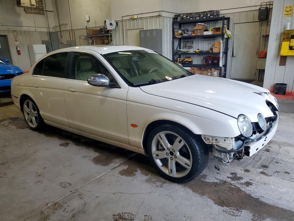 2008 Jaguar S-type 4.2
