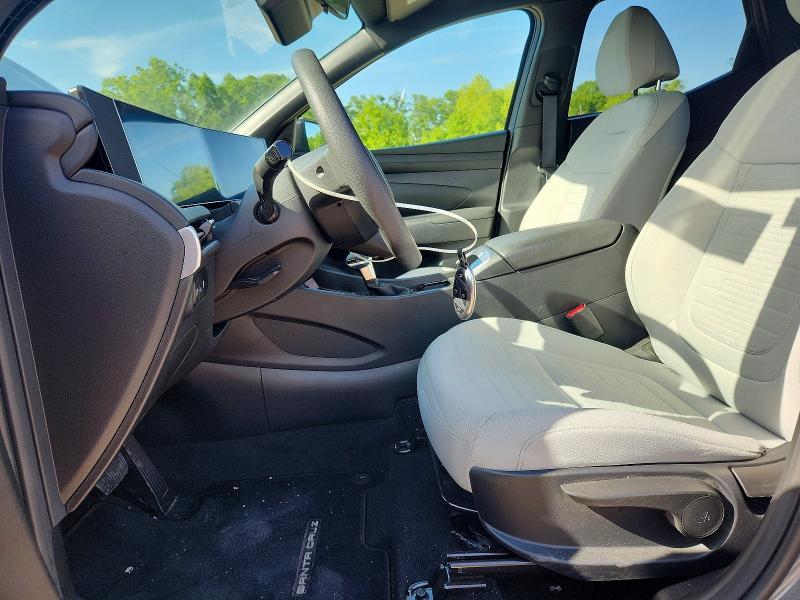 2025 Hyundai Santa Cruz SE