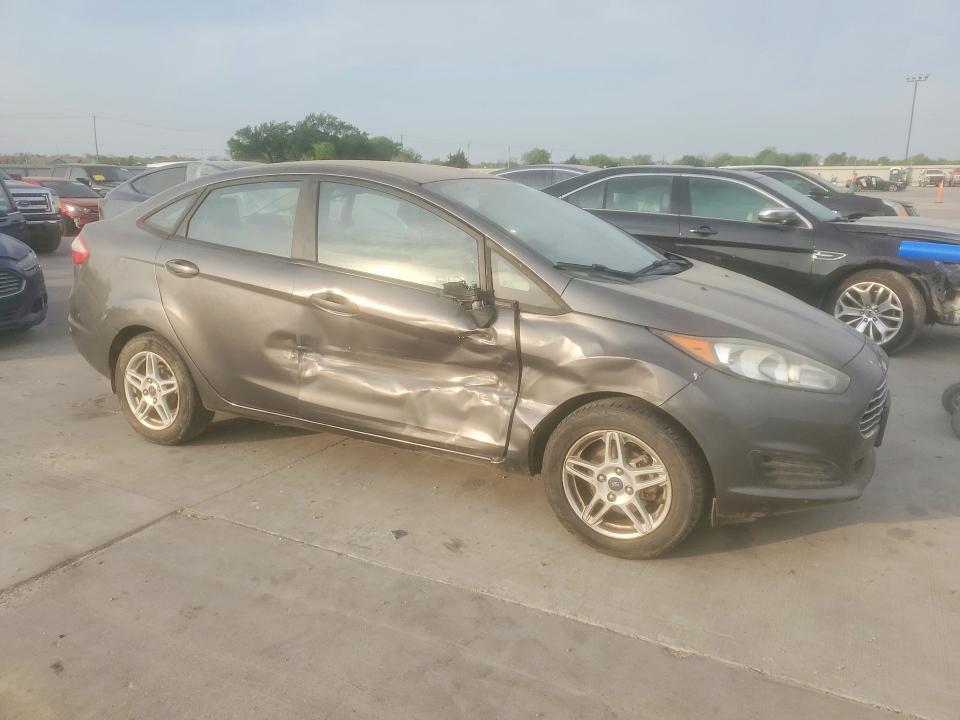 2017 Ford Fiesta se