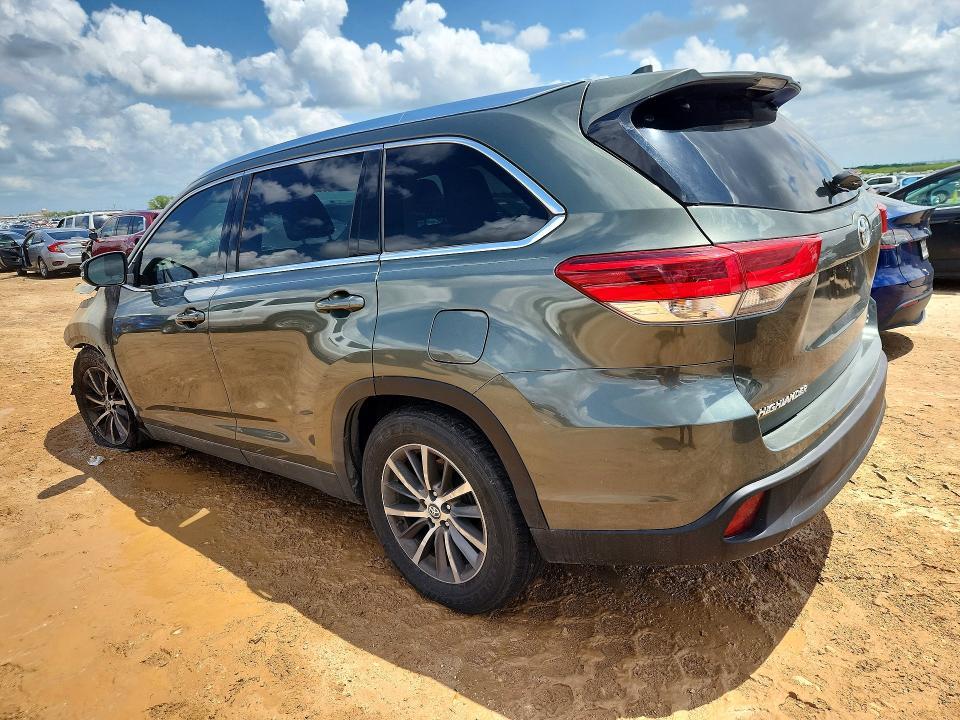 2019 Toyota Highlander xle