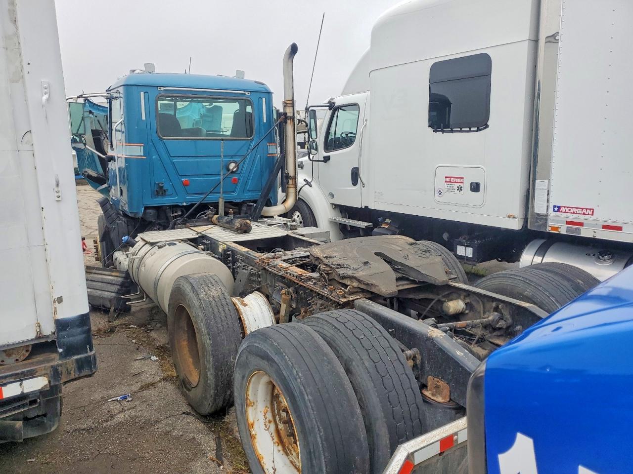 2015 Mack 600 CXU600