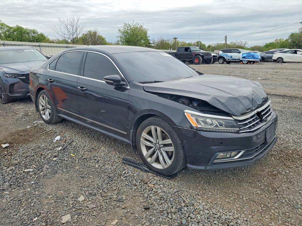 2017 Volkswagen Passat sel Premium