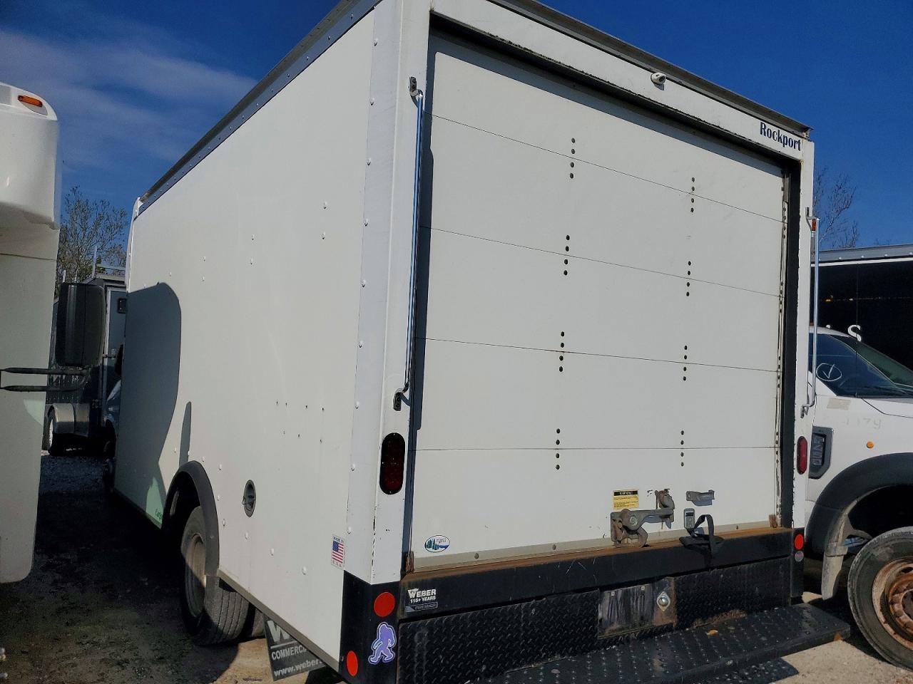 2021 Chevrolet Express Delivery Truck