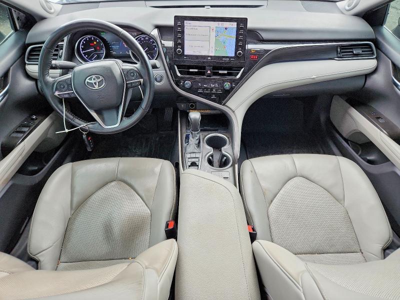 2021 Toyota Camry xle