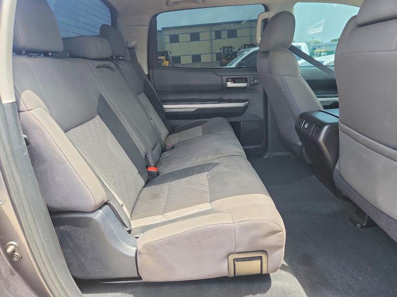 2016 Toyota Tundra Crewmax SR5
