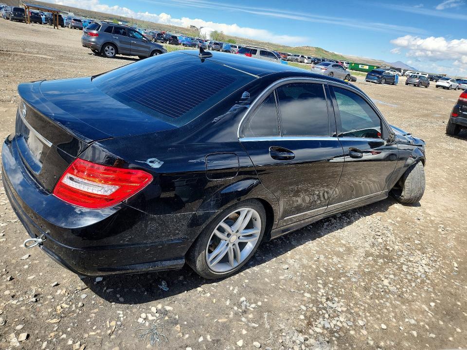2014 Mercedes-Benz C 250