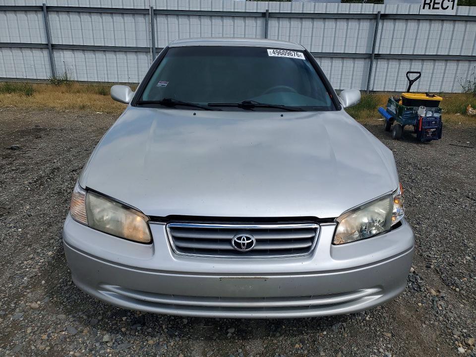 2000 Toyota Camry le V6