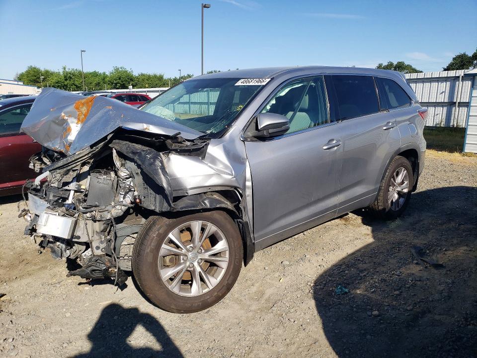 2015 Toyota Highlander le Plus