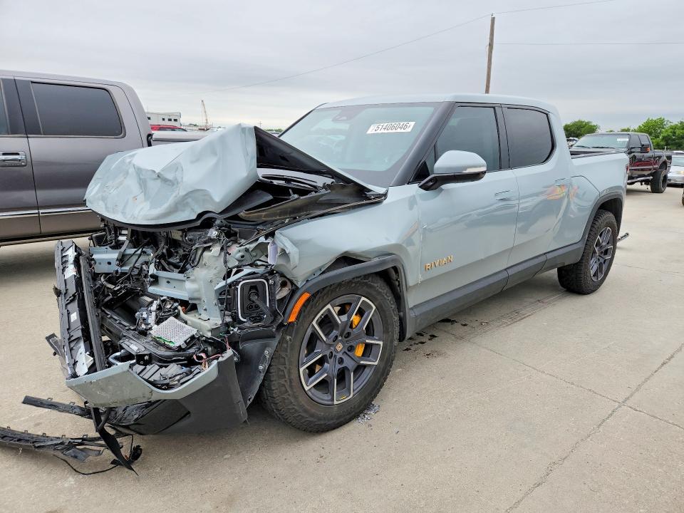 2022 Rivian R1T Adventure