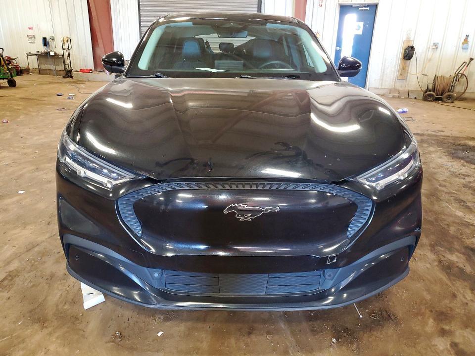 2022 Ford Mustang Mach-e Select