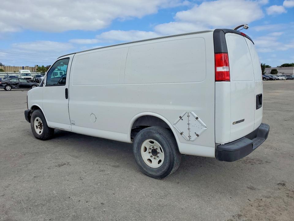 2012 GMC Savana G2500 Delivery van