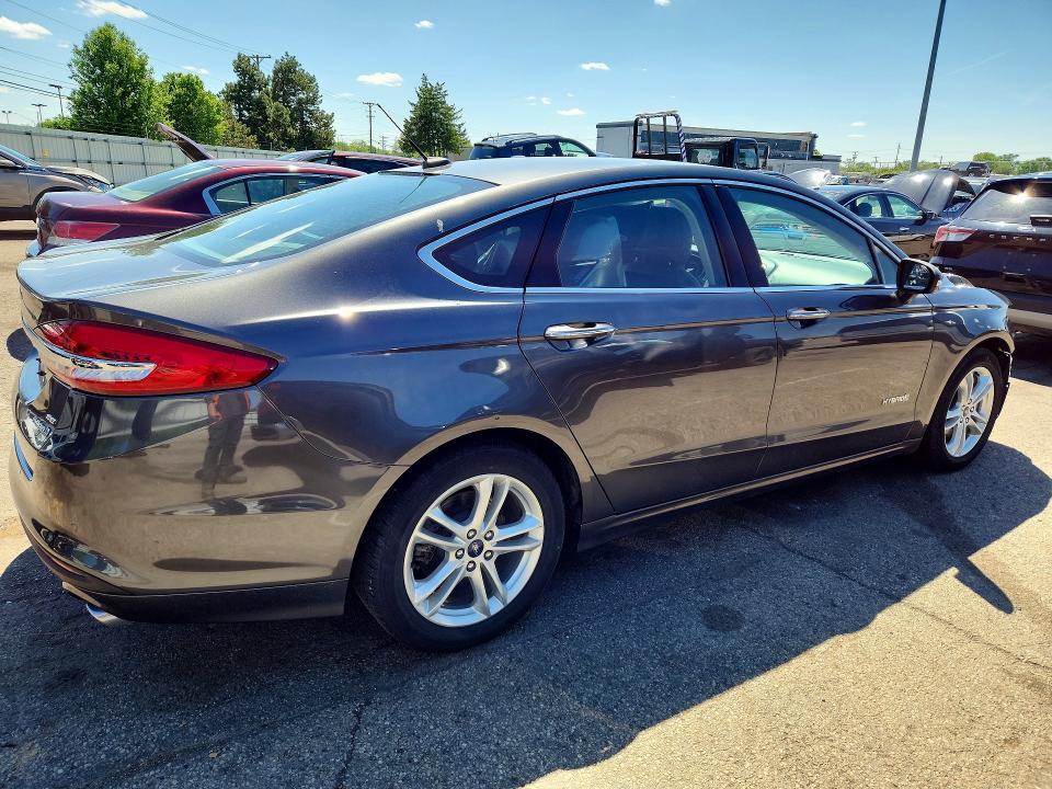 2018 Ford Fusion se Hybrid