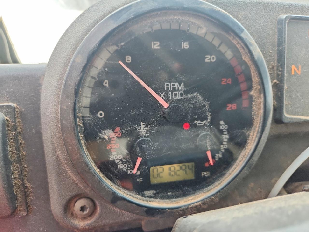 2016 Mack 600 MRU600